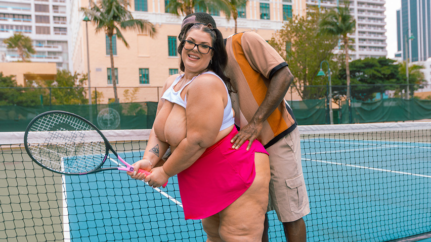 Serving Lunas Ass Models Luna Lark Popstep Porn