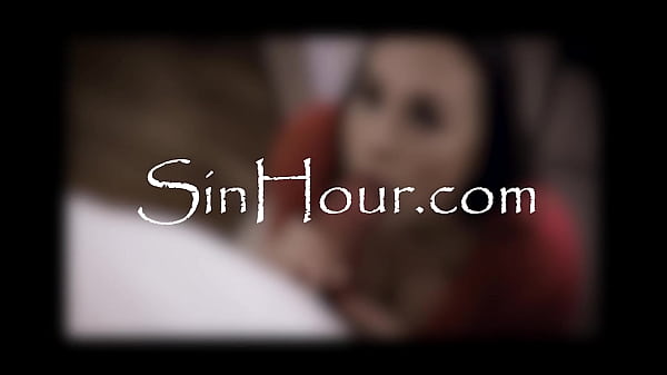 Cable Guy Has A Really Nice Antenna – Seth Gamble, Vanessa Sky Gilf Porn Pics