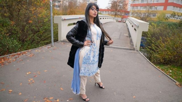 [fakehub] – [publicagent] – The Present In The Pocket Aaliyah Yasin, Denis Marti  Mom Pov Porn Mom Son Porn Sleep Magdalene St Michaels Porn Hailey Little Porn