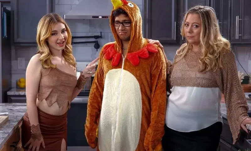Demi Hawks Making Stepbro Smile On Thanksgiving Hardcore Roleplay Family Fritz The Cat Porn