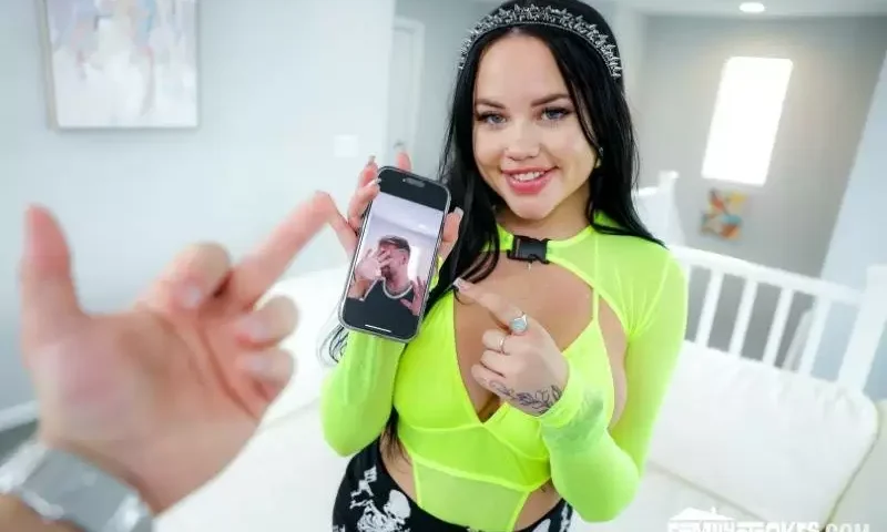 Madalina Moon Stepsister Takes Her Hung Stepbro Svirginity Hardcore Bigtits Roleplay Family Pov Cartoon Family Guy Porn