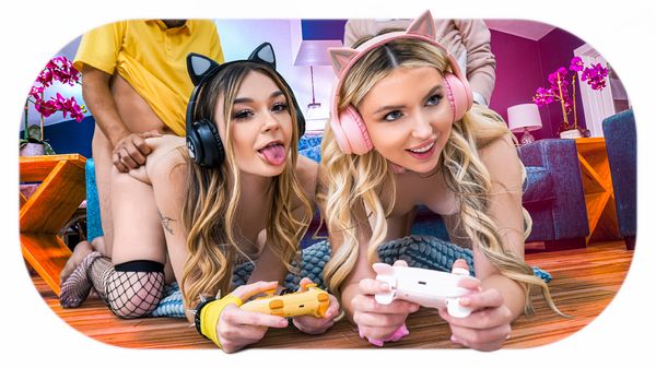Della Cate, Britt Blair & No More Gaming & Bff’s Share Some Daddy Dick Anime Gaming Porn Missskaylax Porn